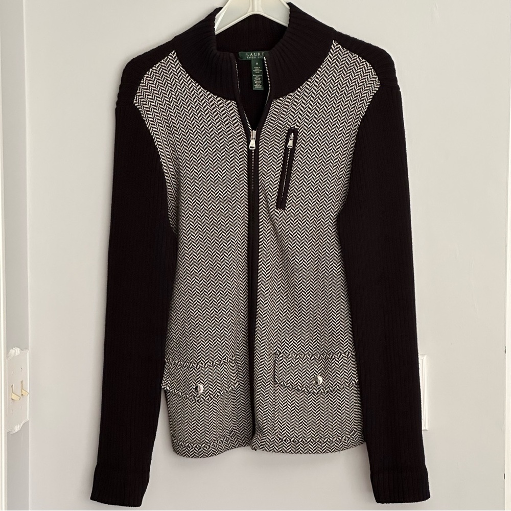 Lauren Womens Sweater Sz Medium Black& White herringbone design VGC